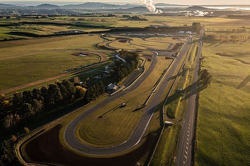 Taupō deal secures Supercars' New Zealand return for 2024
